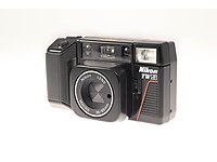 Nikon L35 TW Af 35 mm Analog Fotoğraf Makinesi