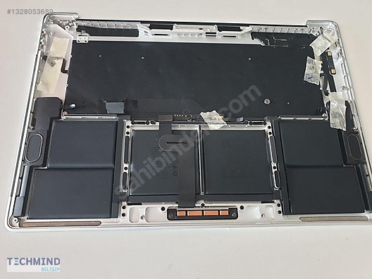 MacBook Pro 16
