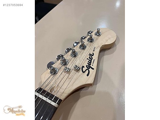 Squier Elektro Gitar