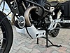 Gri Moto Guzzi V85 TT Manuel