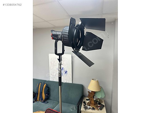 Aputure 600D Pro ＋　F10レンズセット Aputure 600d pro lamba , 120 cm kolay soft box , f10 fresnel
