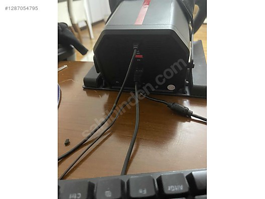 Used & Brand New Items / Gaming & Gamers Exclusive / Gaming Equipment / PC Game Racing Wheels