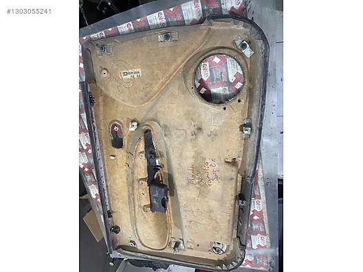 Otomobil & Arazi Aracı / Mekanik / MAZDA 323 FAMİLİA ÖN SAĞ KAPI