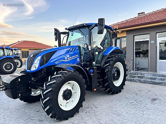 TR6.135S 2023 New Holland