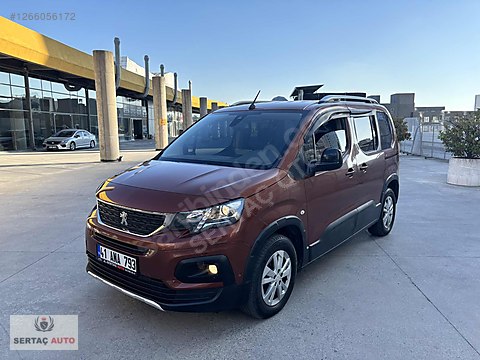 2021 RİFTER DİZEL OTOMATİK ALLURE 131 BİN KM DE...
