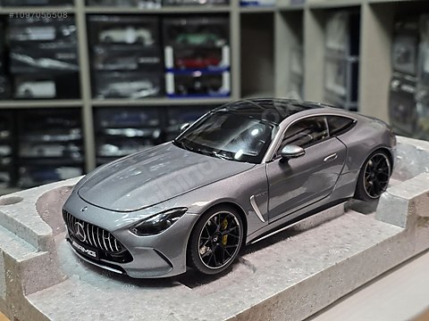 KAMPANYA 1:18 NZG-Mercedes Benz AMG GT63 4 MATIC Sıfır kutulu on