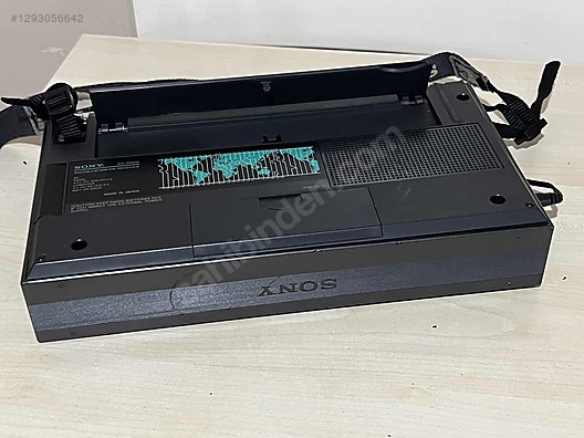 Sony / SONY ICF-2001D 985 MÖDEL JAPAN MENŞELİÇÖKBANTLİ DÜNYA