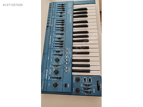 Roland SH-101 1982 Analog Synthesizer 43 yaşında çalışır durumda