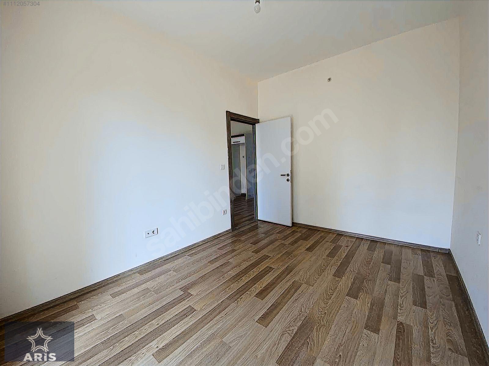 ARİS GRAND TOWER DA ACİL SATILIK ÖN CEPHELİ 1+1 - Image 7