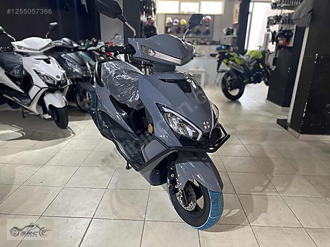 FABRİKA SATIŞ MAĞAZASI SÜRÜCÜDEN QUANTUM 50