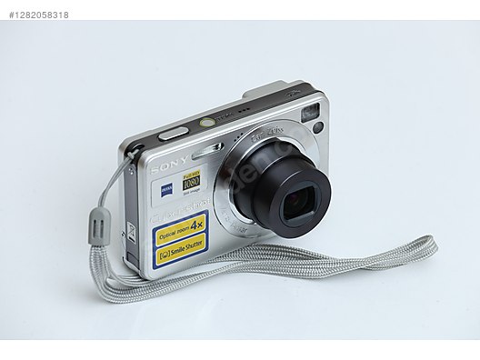 Compact / Sony / Cybershot DSC W120 / Sony CyberShot w120 on