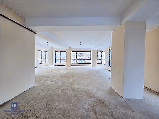 Sahrayıcedit E5te Sıfır Bina Süper Konum Kiralık Ofis Katı 185m2