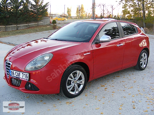 alfa romeo giulietta 1 4 tb multiair distinctive ankara 2 el den alfa giulietta otomatik vites 90 000tl kredi at sahibinden com 920058748