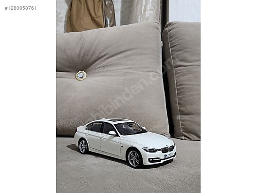 Paragon Diecast Model 1:18 BMW Araba