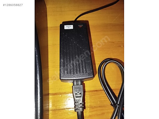 Used & Brand New Items / Gaming & Gamers Exclusive / Gaming Equipment / PC Game Racing Wheels