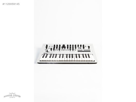 Korg minilogue deals xd white