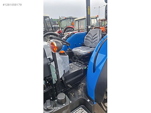 2024 Mağazadan İkinci El New Holland Satılık Traktör 1.030.000 TL'ye sahibinden.com'da