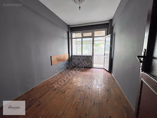 CADDEYE 100 METRE MESAFEDE BALKONLU 1+1 DAİRE #1284059294