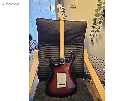 İkinci El ve Sıfır Alışveriş / Müzik / Müzik Aletleri / Telli Çalgılar / Gitar / Elektro