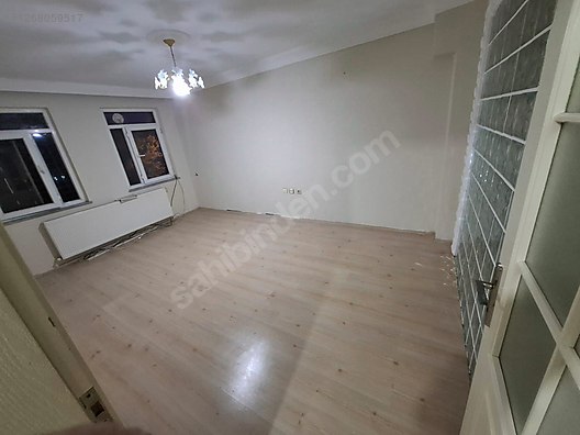 PENDİK YAYALAR MAHALLESİ METRO YANI 2+1 DAİRE
