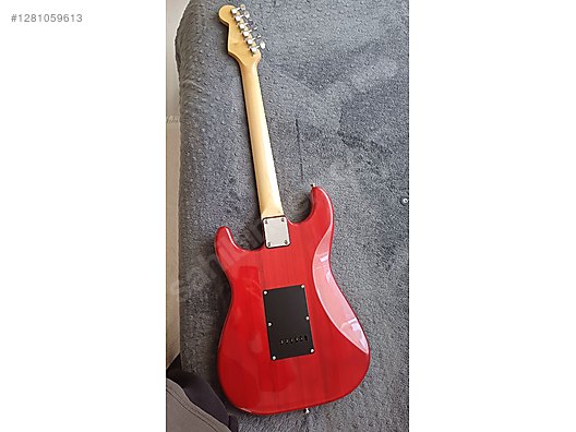 İkinci El ve Sıfır Alışveriş / Müzik / Müzik Aletleri / Telli Çalgılar / Gitar / Elektro