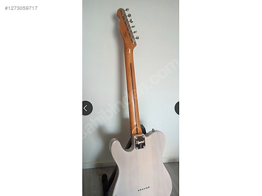 Squier Elektro Gitar
