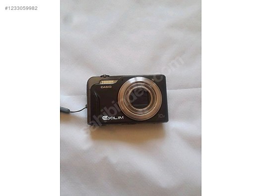 Casio Exilim EX-H15 Kompakt Dijital Fotoğraf Makinesi Fiyatları