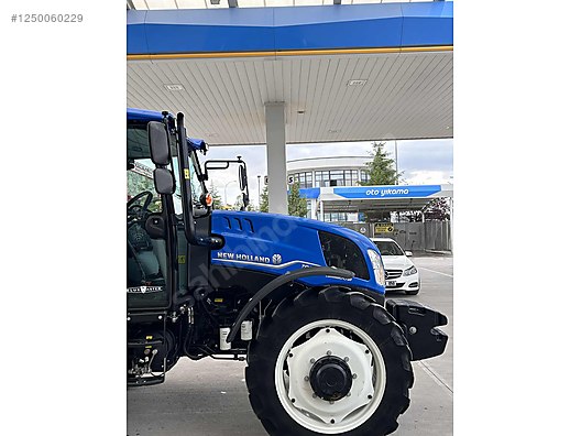 Machinery / Agricultural Machines / Tractors / New Holland / TD5.80