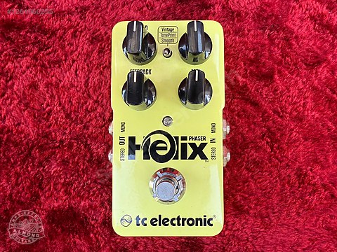 TC Electronic Helix Phaser - Efekt Pedalı ve Diğer Enstrüman Yan