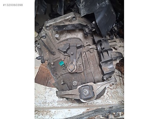 Minivan & Panelvan / Şanzıman & Vites / Renault trafic 3 1.6