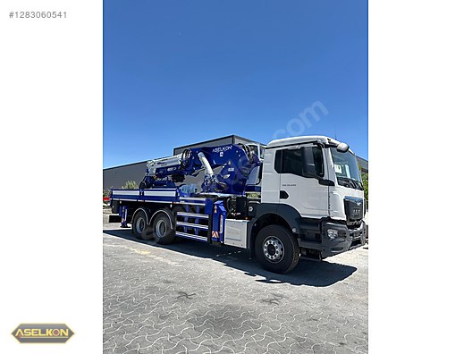 Machinery / Heavy Equipment / For Sale / Mobile Cranes