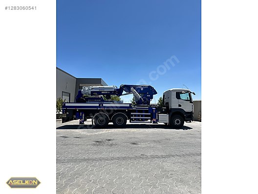 Machinery / Heavy Equipment / For Sale / Mobile Cranes