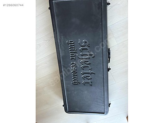 Schecter Elektro Gitar