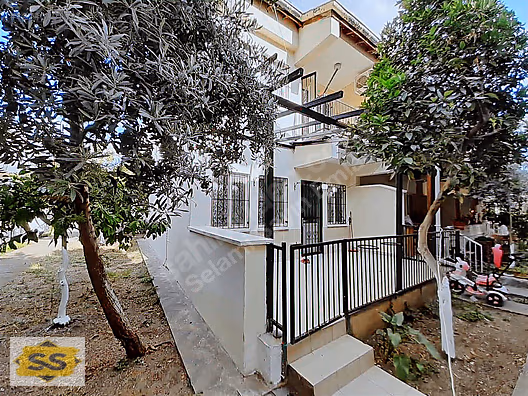 3 + 1 Denlis sitesinde satılık villa #1274060759