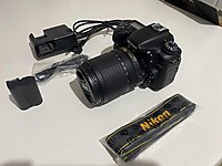 Sıfır Kullanılmamış Nikon D7500