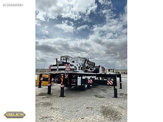 Machinery / Heavy Equipment / For Sale / Mobile Cranes