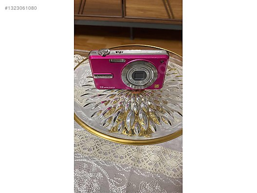 Compact / Panasonic / Lumix DMC FS3 / Özel seri pembe Lumix DMC-F3