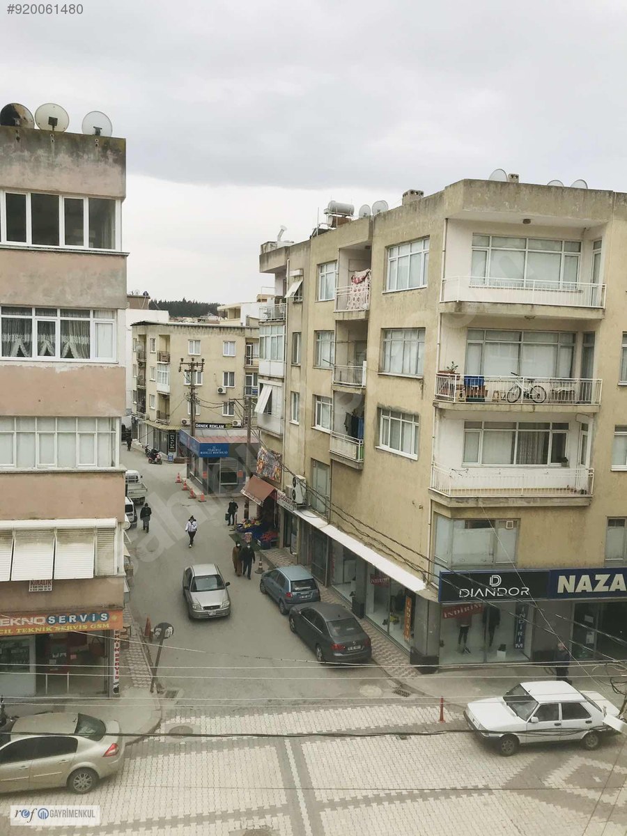 MENEMEN MERKEZDE 3+1 GENİŞ , KİRALIK DAİRE Kiralık Daire İlanları