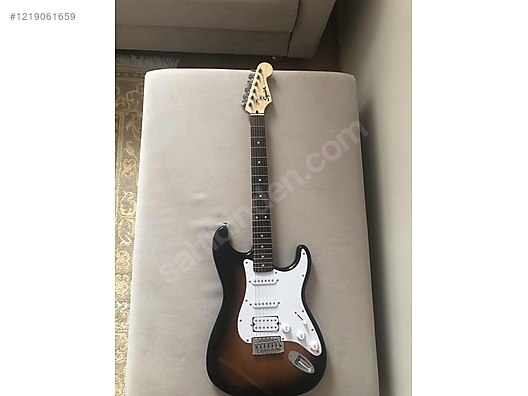 İkinci El ve Sıfır Alışveriş / Müzik / Müzik Aletleri / Telli Çalgılar / Gitar / Elektro