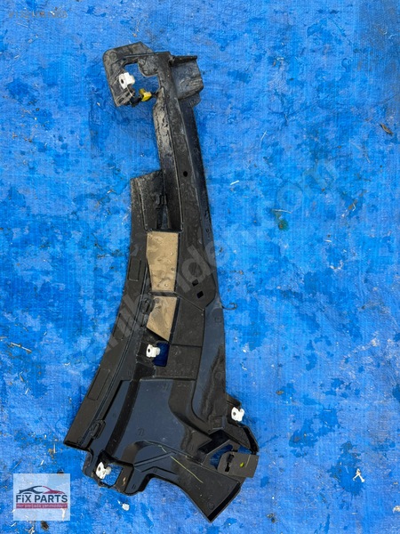 Land Rover Range Rover Tampon Braketi (Arka)