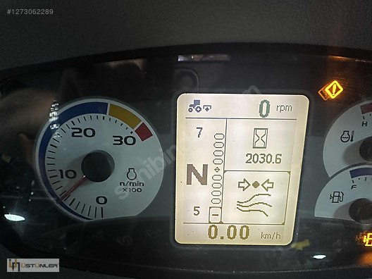 Machinery / Agricultural Machines / Tractors / New Holland / TR5.100