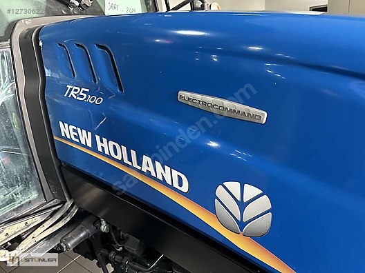 Machinery / Agricultural Machines / Tractors / New Holland / TR5.100