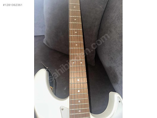 İkinci El ve Sıfır Alışveriş / Müzik / Müzik Aletleri / Telli Çalgılar / Gitar / Elektro