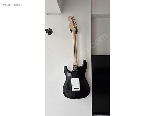 İkinci El ve Sıfır Alışveriş / Müzik / Müzik Aletleri / Telli Çalgılar / Gitar / Elektro