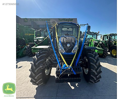 T5.110 2025 New Holland