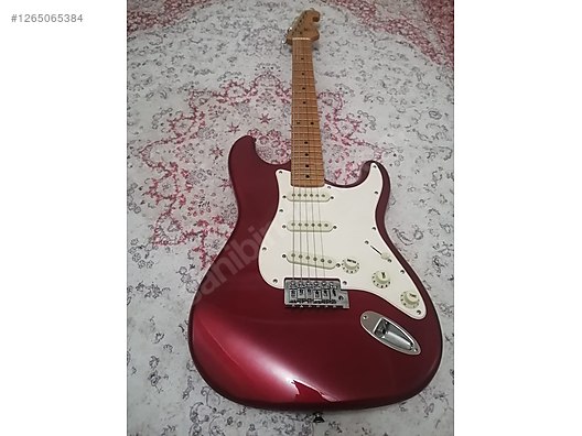 İkinci El ve Sıfır Alışveriş / Müzik / Müzik Aletleri / Telli Çalgılar / Gitar / Elektro