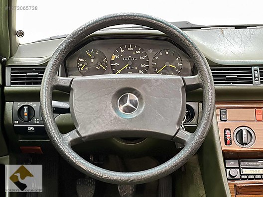 Vasıta / Otomobil / Mercedes-Benz / 200 / 200 D