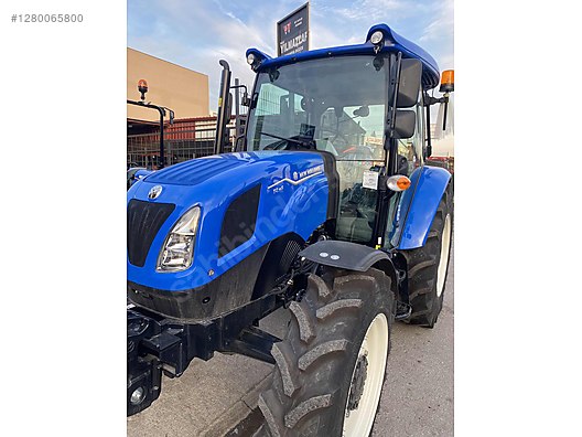 Machinery / Agricultural Machines / Tractors / New Holland / T4.75S