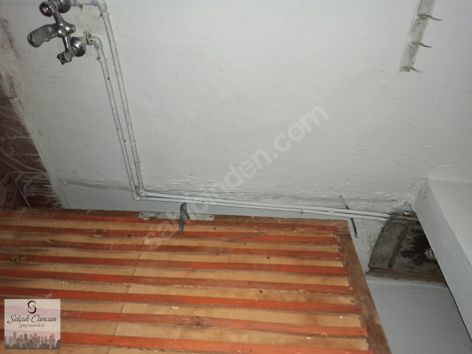 MERSİN BÜYÜK ŞEHİR MAKİNA İKMAL ARKASI MÜSTAKİL EV SATILIK Satılık