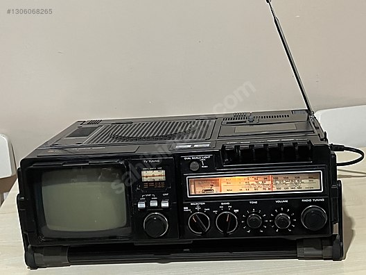 Diğer Analog Portatif Radyo - HITACHI K-50E 1978 MÖDEL JAPAN